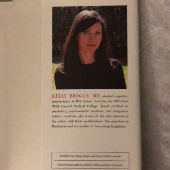 A Mind of Your Own by Kelly Brogan MD - Picture 4 of 4